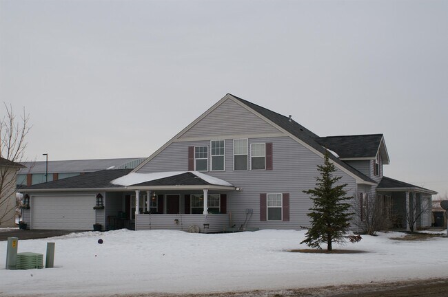 Foto del edificio - 680 Circle Pine Dr