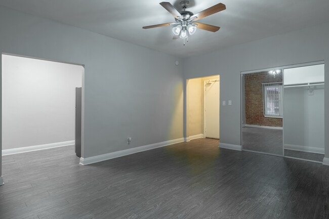 Building Photo - 130 N Westmoreland Ave