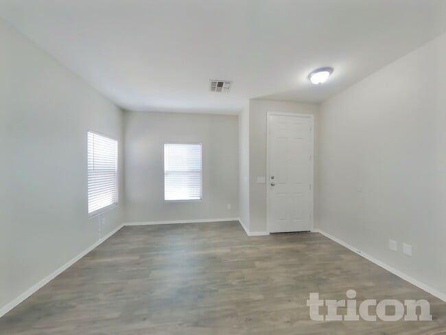 Foto del edificio - 22872 S 218th St
