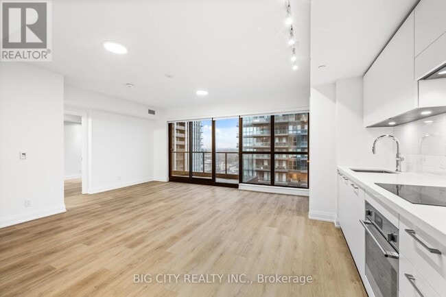 Building Photo - 36 Brentcliffe Rd