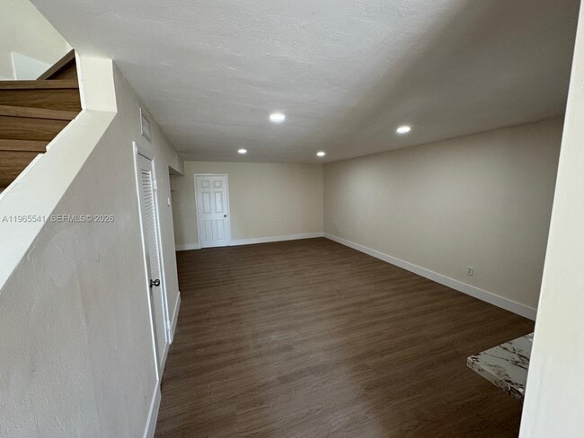 Building Photo - 7520 W 15th Ct