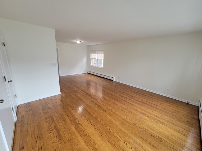 Foto del edificio - 5809 N Whipple St