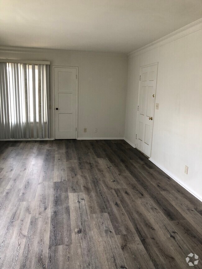 Ladera Heights 2 Bedroom Apartments under 2,300 Los Angeles, CA 1