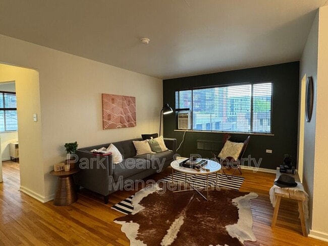 Photo - 1101 Bellaire St Apartment