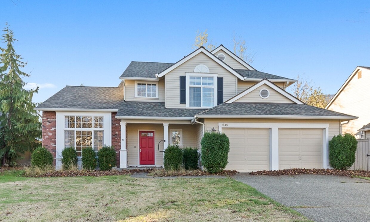 Primary Photo - Si View Neighborhood 4 bedroom 2.5 bath oasis