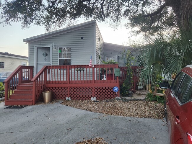 Building Photo - 7004 Marine Dr