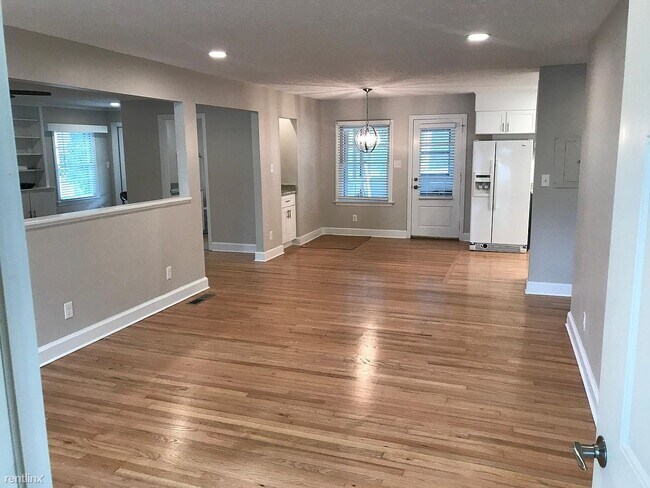 Building Photo - 3 br, 2 bath House - 482 Shelley Rd
