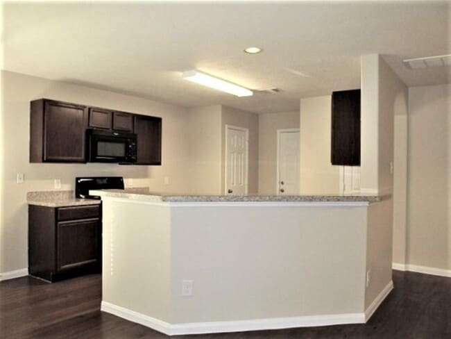 Building Photo - 6011 Fergis Dr