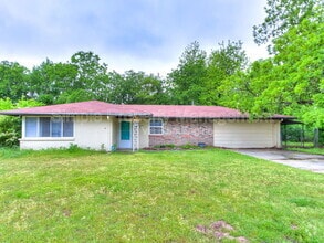 Building Photo - 4301 N Terry Ave