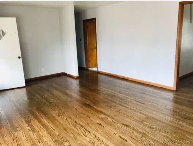 Foto del edificio - Fenced yard!