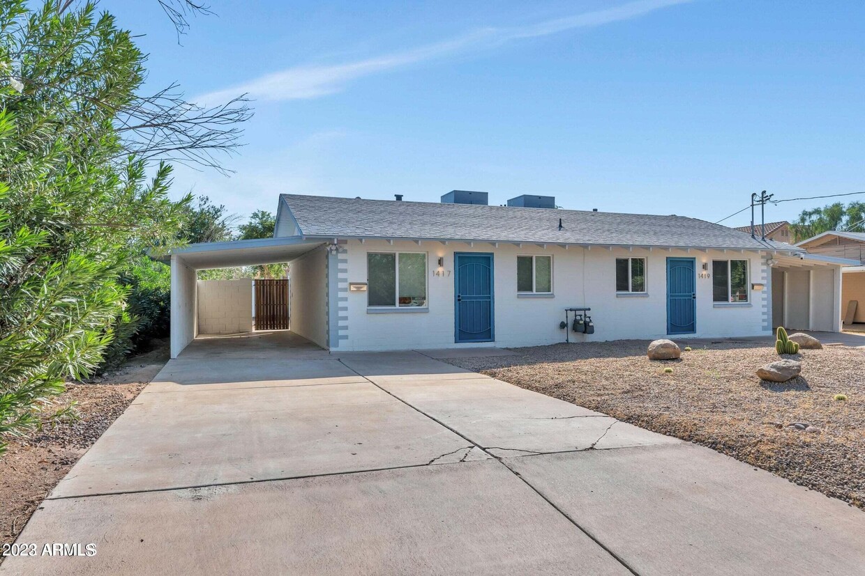 Primary Photo - 1417 S Rita Ln