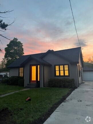 Building Photo - 508 Sweet Home Rd