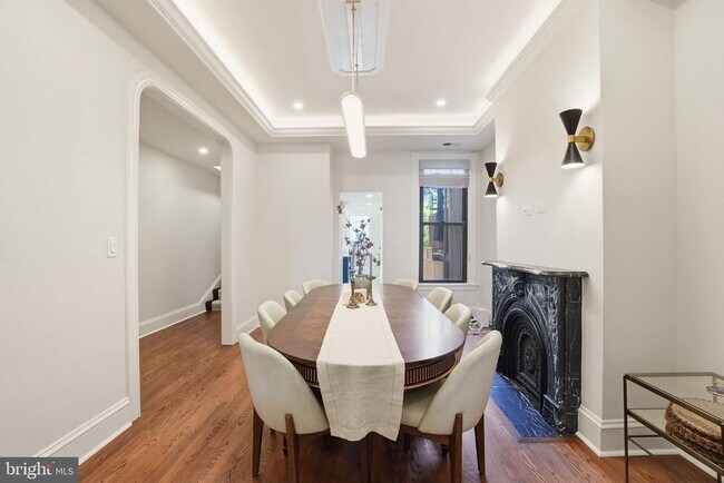 Foto del edificio - 1326 Corcoran St NW