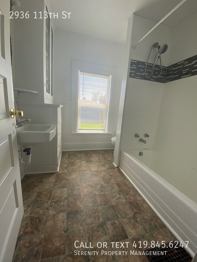 2936 113th St, Toledo, OH 43611 House Rental in Toledo, OH