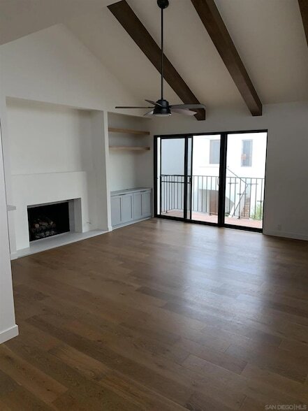 Foto del edificio - 303 Coast S Blvd