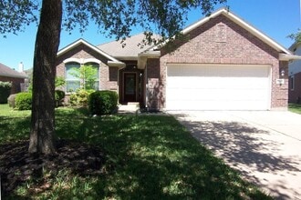 Building Photo - 25910 N Lakefair Dr