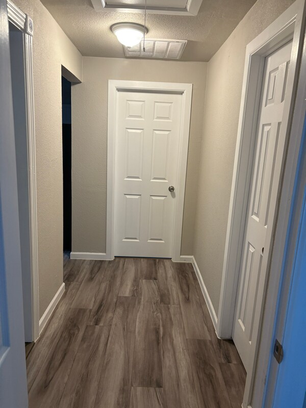 Building Photo - 5512 Humbert Ave