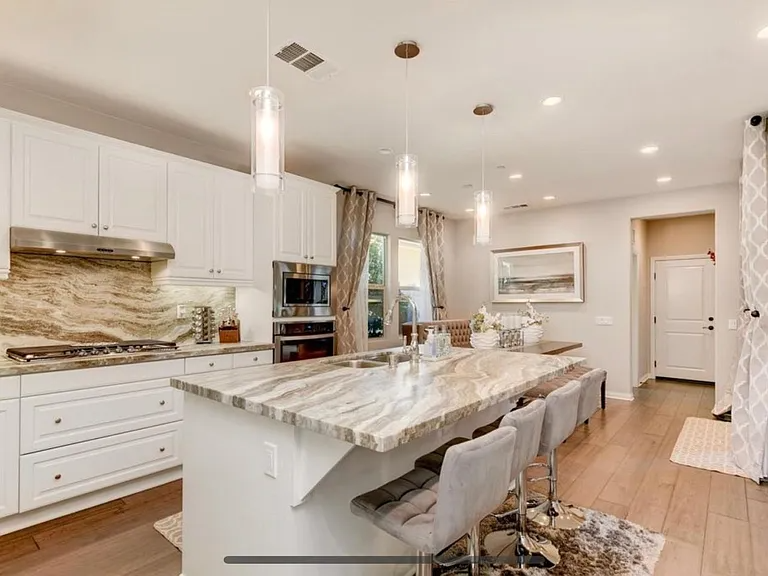 Foto principal - 21427 Trail Ridge Dr