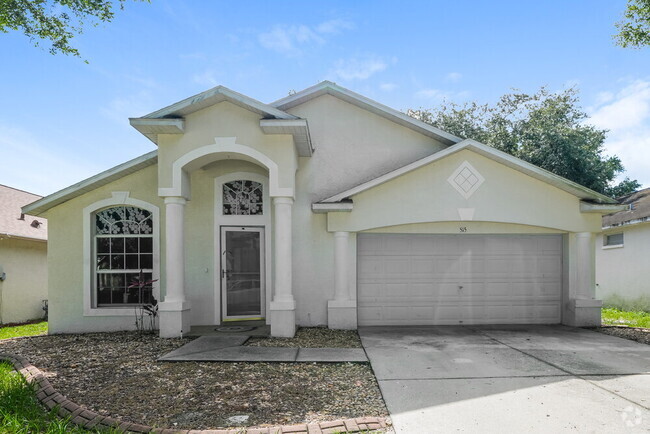 Building Photo - 515 Somerstone Dr