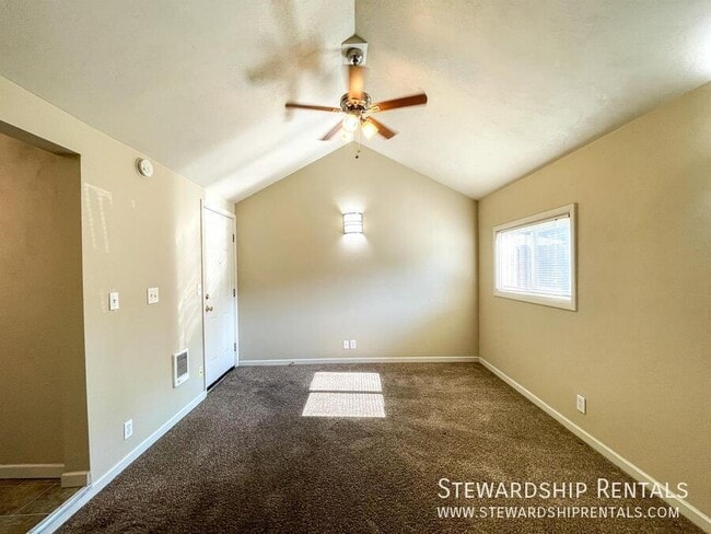 Building Photo - 1793 Patterson Alley