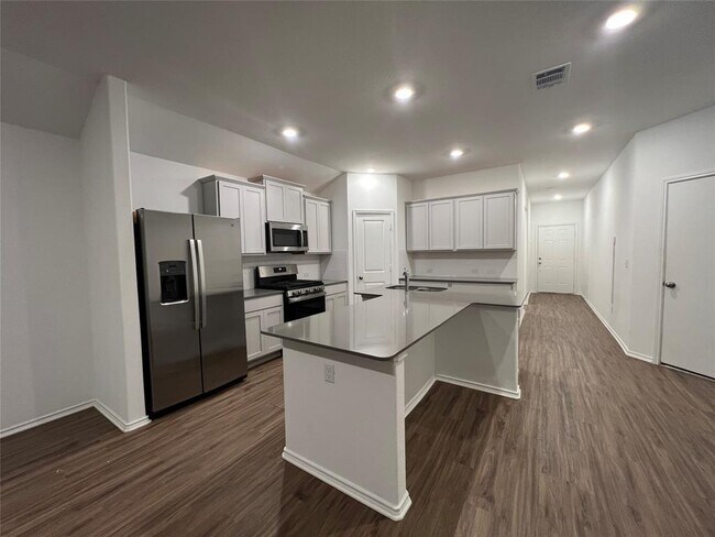 Foto del edificio - 115 Vintage Dr