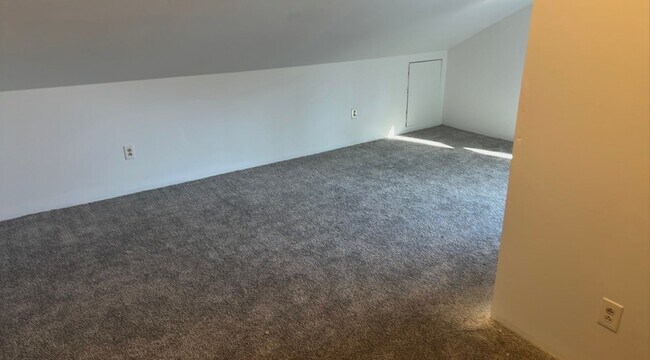 Photo - 1617 Westwood Ave Apartment