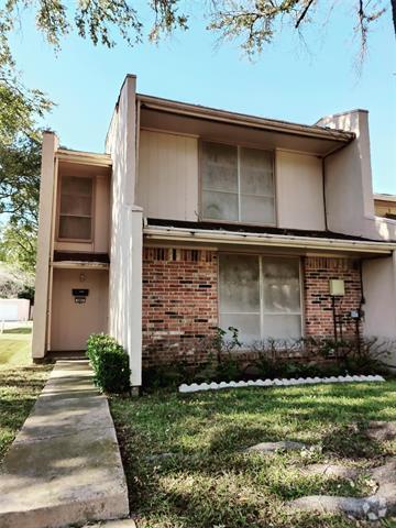 Building Photo - 347 Valley Park Dr