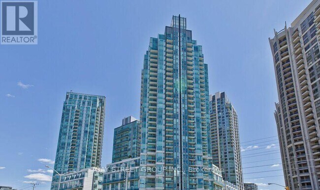 Building Photo - 3939-3939 Duke of York Blvd