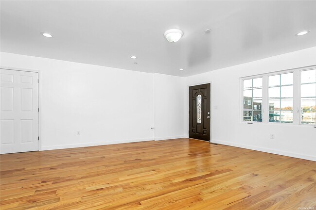 Foto del edificio - 916 Wilcox Ave