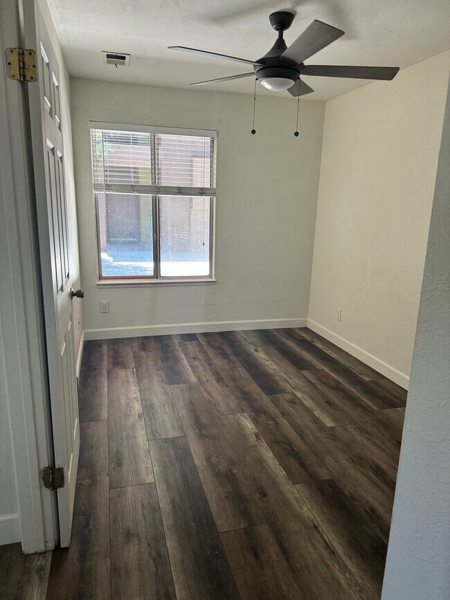 1200 S Riordan Ranch St Unit 111, Flagstaff, AZ 86001 Condo for Rent