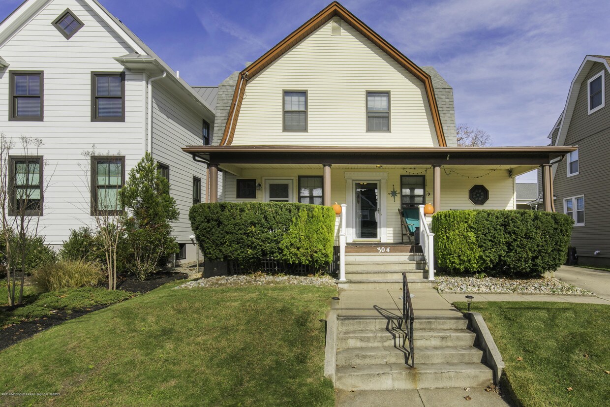 304 Lareine Ave Unit 2, Bradley Beach, NJ 07720 Room for Rent in