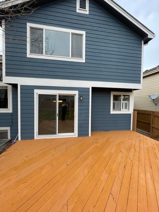 Building Photo - 11942 Eudora Dr