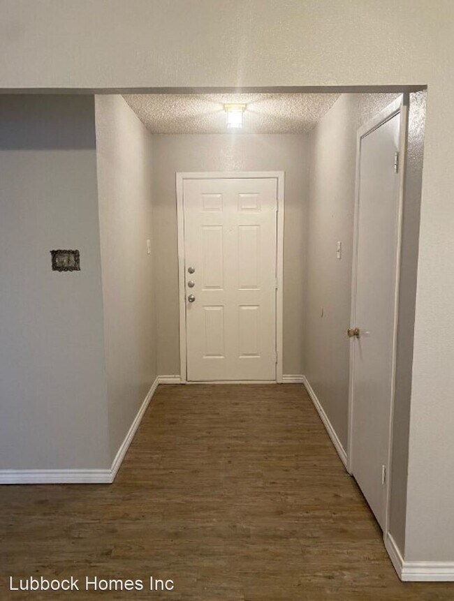 Building Photo - 3 br, 2 bath House - 1001 Homestead Drive