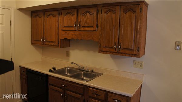 Building Photo - 513 Navaho Dr