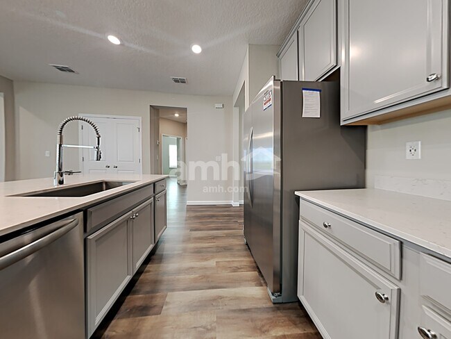 Foto del edificio - 163 Spruce Point