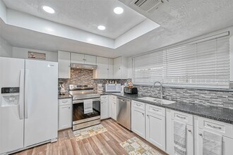 Building Photo - 11618 Corona Ln