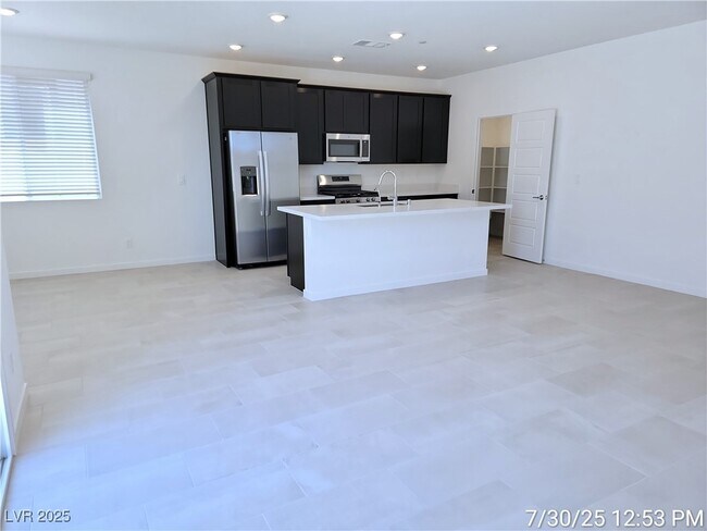 Foto del edificio - 2612 Tranquil Dawn St