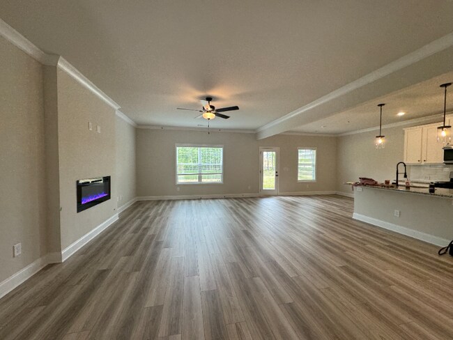 Foto del edificio - 3321 Westgate Park Dr