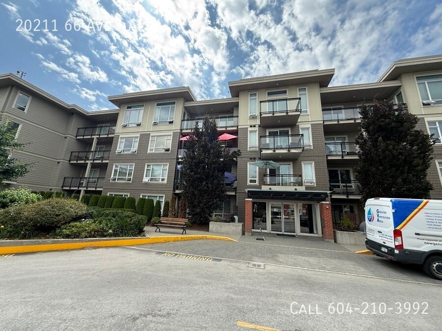 Primary Photo - Cute Condo