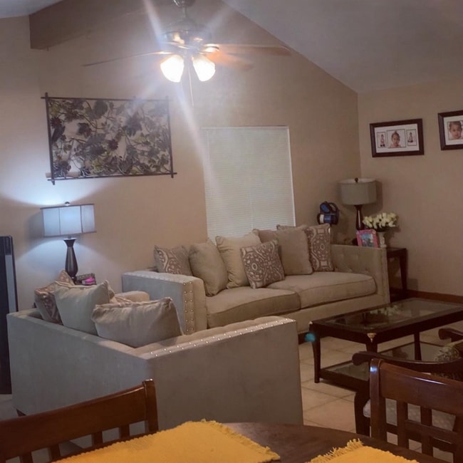 Photo - 2324 Peppermill Rd House