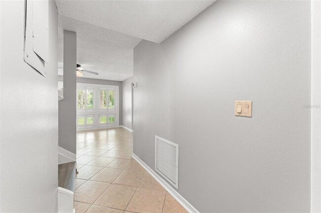 Building Photo - 6021 Windhover Dr