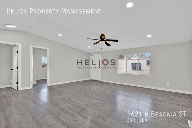 Building Photo - 5621 N Begonia St