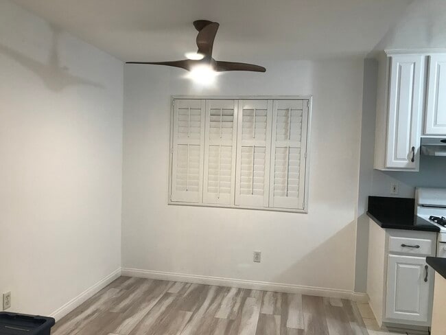 Dining room - 3219 Colorado Ave