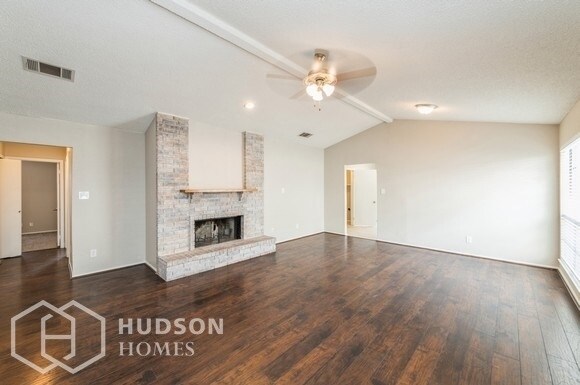 Foto del edificio - NOW AVAILABLE! - 4116 Caldwell Ave, The Co...