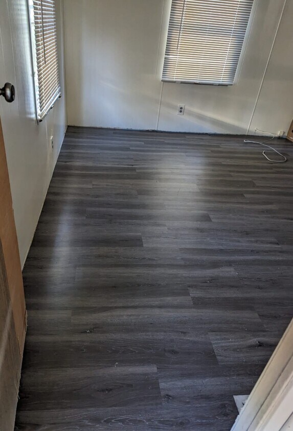 30 Wafford St Unit 15, Umatilla, FL 32784 Room for Rent in Umatilla