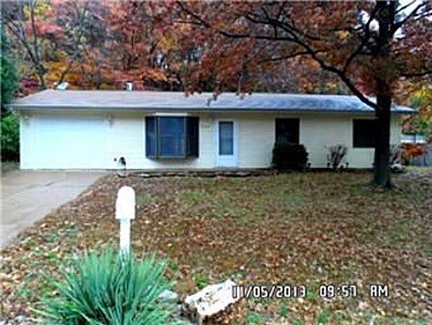 Foto del edificio - 5247 Darkmoor Ln