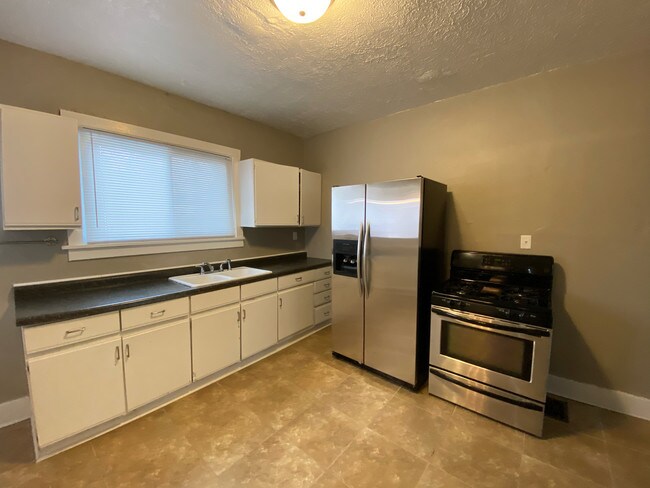 Foto del edificio - 510 E 7th St