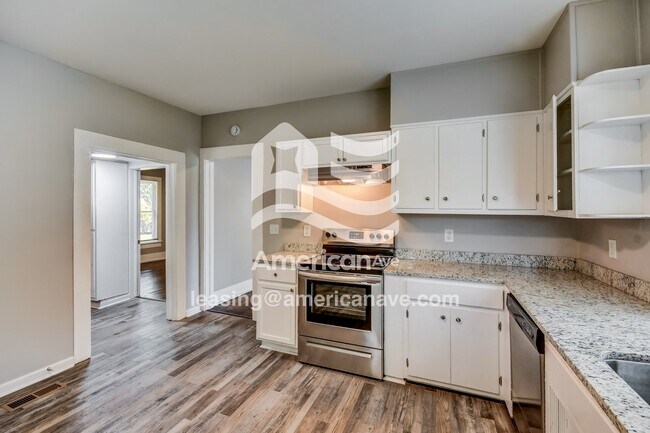 Building Photo - 5312 Terrace J