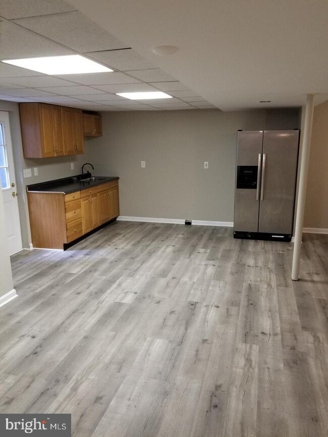 Building Photo - 8404 Sailboat Ln