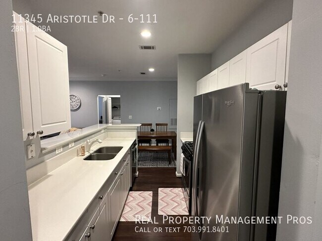 Foto del edificio - Qualify for a zero deposit? Minutes to RT6...